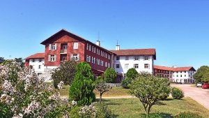 Reabrió el hotel estatal de Embalse