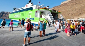 Grecia impondrá restricciones a cruceros para contener el turismo masivo